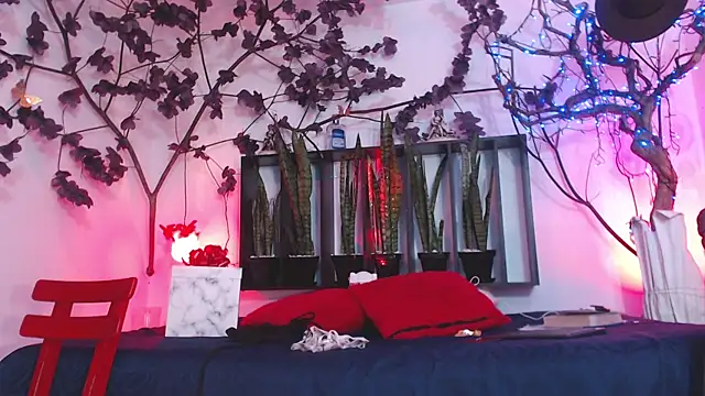 lola foox online show from 31, 10, 2025