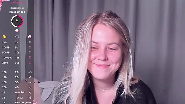 Snapshot of AngelAnty chatting on 19, 9, 2025 AngelAnty online show from 19, 9, 2025