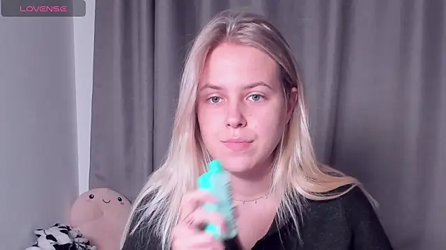 Snapshot of AngelAnty chatting on 20, 9, 2025 AngelAnty online show from 20, 9, 2025