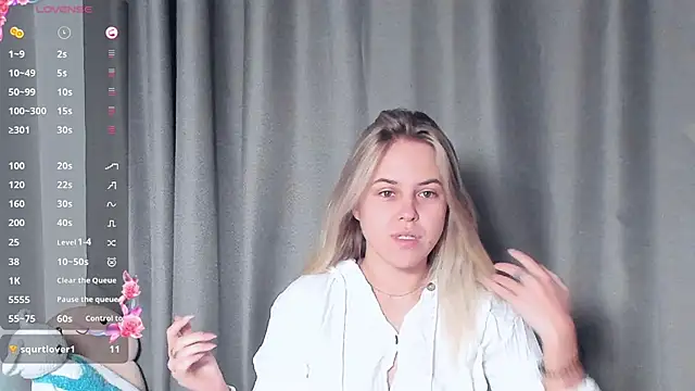 Snapshot of AngelAnty chatting on 23, 10, 2025 AngelAnty online show from 23, 10, 2025