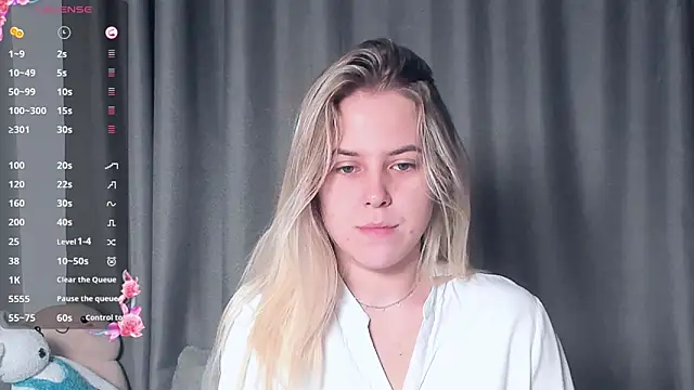 Snapshot of AngelAnty chatting on 24, 10, 2025 AngelAnty online show from 24, 10, 2025