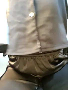 Bee sweet online show from 28, 11, 2025