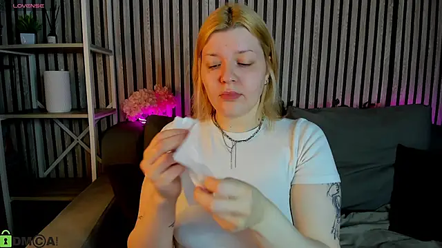 Michele Greenn online show from 11, 5, 2026