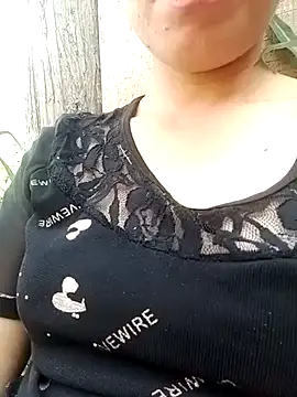 Snapshot of cicnci chatting on 11, 10, 2025 cicnci online show from 11, 10, 2025