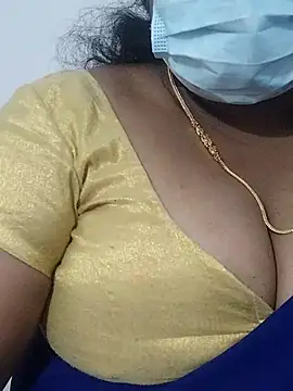 Divya-Lovely online show from 3, 11, 2025