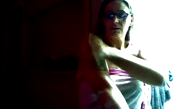 Snapshot of SparklesB1tch chatting on 25, 9, 2025 SparklesB1tch online show from 25, 9, 2025