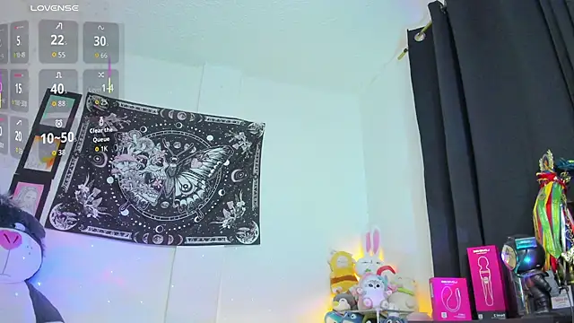Snapshot of milita_houston chatting on 15, 7, 2026 milita houston online show from 15, 7, 2026