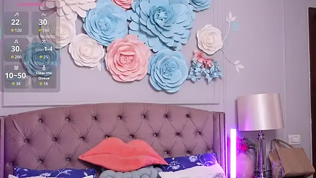 JenniferLovve online show from 26, 6, 2026