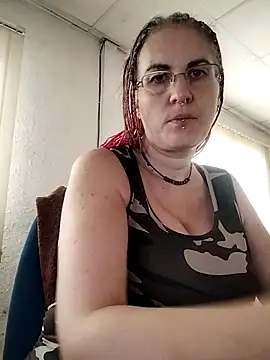 est 82 online show from 15, 9, 2025