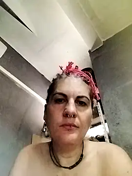 est 82 online show from 2, 10, 2025