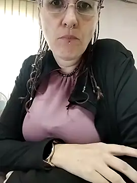 est 82 online show from 27, 10, 2025