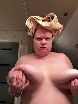 candyromance online show from 18, 4, 2026