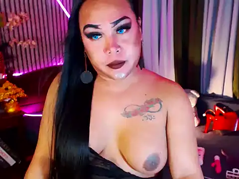 Snapshot of CumFactoryLuna chatting on 3, 3, 2026 CumFactoryLuna online show from 3, 3, 2026