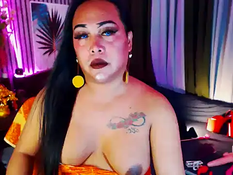 Snapshot of CumFactoryLuna chatting on 28, 3, 2026 CumFactoryLuna online show from 28, 3, 2026