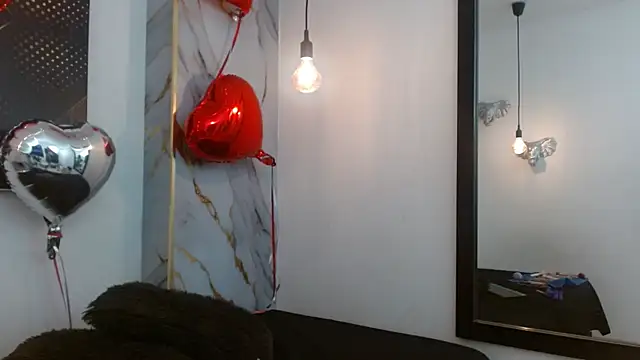 Snapshot of HannaHot_69 chatting on 17, 2, 2026 HannaHot 69 online show from 17, 2, 2026