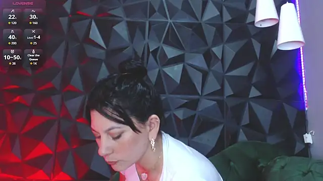 helenasaenz online show from 2, 12, 2025