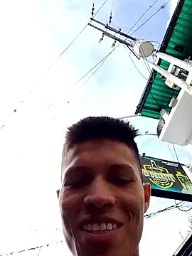 Snapshot of elinnki chatting on 20, 9, 2025 elinnki online show from 20, 9, 2025