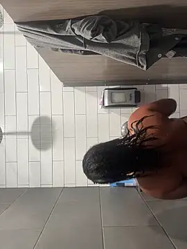 reinagotthroat online show from 3, 2, 2026