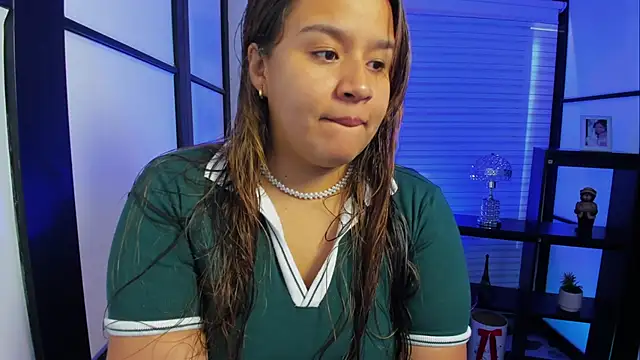 ElaBourn  online show from 13, 10, 2025