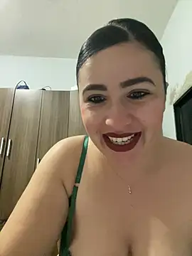 IvettSt  online show from 18, 7, 2026