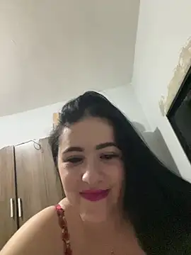 IvettSt  online show from 5, 8, 2026