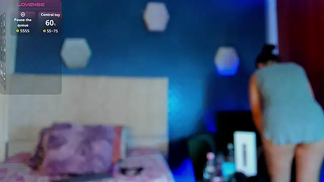 thania 777 online show from 9, 10, 2025