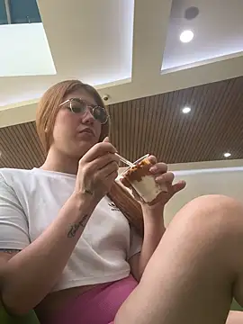  Cristalfoxx4 online show from 29, 9, 2025