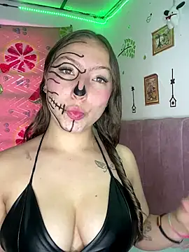 Tiara 19 online show from 28, 10, 2025