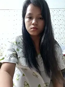 Snapshot of BabySweet-18 chatting on 5, 2, 2026 BabySweet-18 online show from 5, 2, 2026