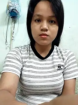 Snapshot of BabySweet-18 chatting on 9, 3, 2026 BabySweet-18 online show from 9, 3, 2026