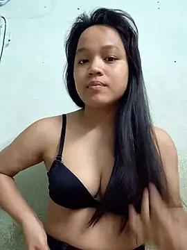 Snapshot of BabySweet-18 chatting on 17, 3, 2026 BabySweet-18 online show from 17, 3, 2026