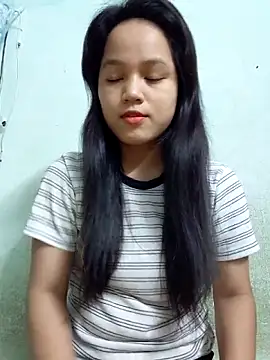 Snapshot of BabySweet-18 chatting on 31, 3, 2026 BabySweet-18 online show from 31, 3, 2026