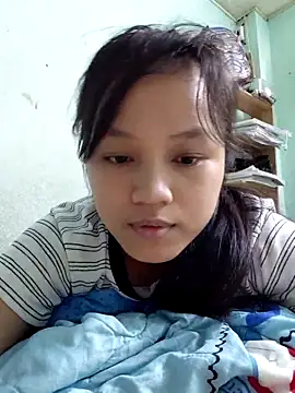 Snapshot of BabySweet-18 chatting on 4, 4, 2026 BabySweet-18 online show from 4, 4, 2026