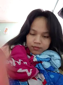 Snapshot of BabySweet-18 chatting on 7, 4, 2026 BabySweet-18 online show from 7, 4, 2026