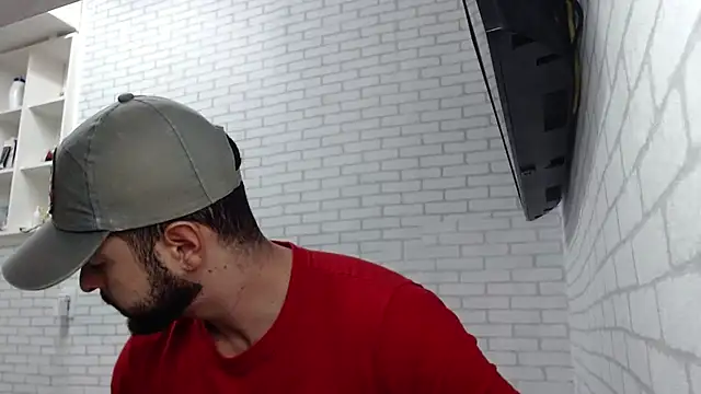 Snapshot of BombeiroHotx chatting on 14, 2, 2026 BombeiroHotx online show from 14, 2, 2026