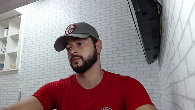 Snapshot of BombeiroHotx chatting on 18, 2, 2026 BombeiroHotx online show from 18, 2, 2026