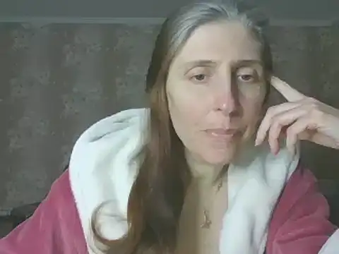Snapshot of CandiCole chatting on 21, 4, 2026 CandiCole online show from 21, 4, 2026