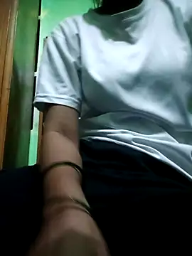 Snapshot of NEHA-DESHI999 chatting on 13, 9, 2025 NEHA-DESHI999 online show from 13, 9, 2025