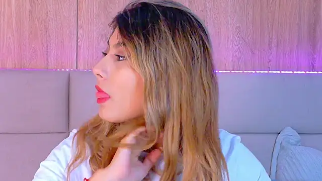 Snapshot of ZoehAngel chatting on 1, 5, 2026 ZoehAngel online show from 1, 5, 2026