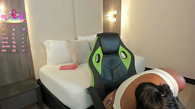 Snapshot of dana_daree chatting on 16, 3, 2026 dana daree online show from 16, 3, 2026