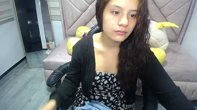 Velvet Moon V online show from 25, 9, 2025