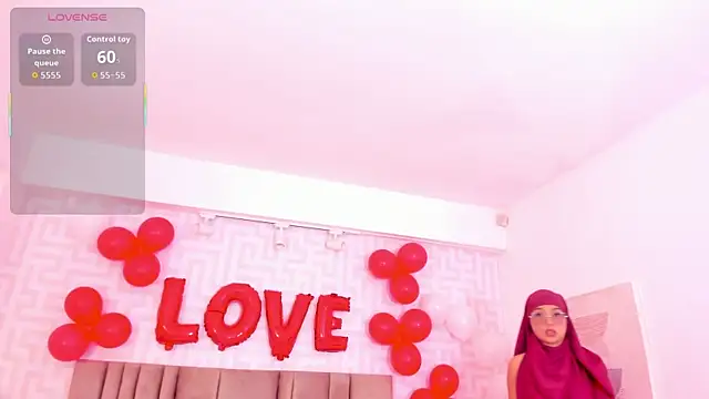 Snapshot of naishaa_ chatting on 14, 2, 2026 naishaa online show from 14, 2, 2026