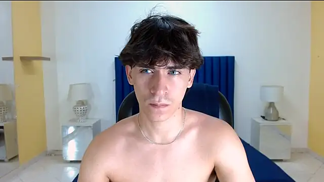 Snapshot of RoberthAlv chatting on 16, 3, 2026 RoberthAlv online show from 16, 3, 2026