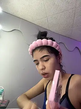  Alix 7 online show from 10, 9, 2025