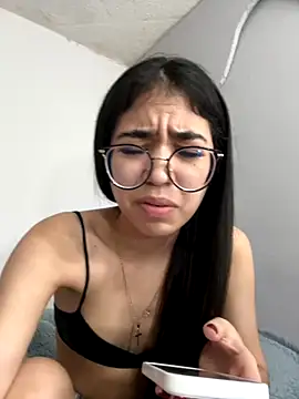  Alix 7 online show from 1, 10, 2025