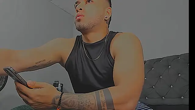 evan hardy online show from 25, 2, 2026