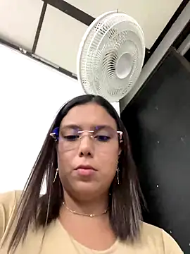 Snapshot of LICEET chatting on 27, 9, 2025 LICEET online show from 27, 9, 2025