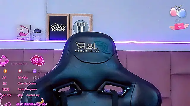 Baby FenixTS online show from 17, 1, 2026