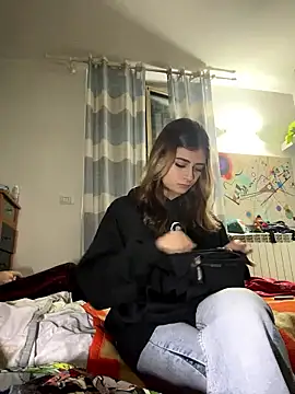 Snapshot of piccolaflo chatting on 18, 1, 2026 piccolaflo online show from 18, 1, 2026