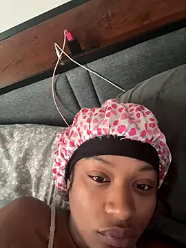 PrettyBabriexox online show from 4, 11, 2025